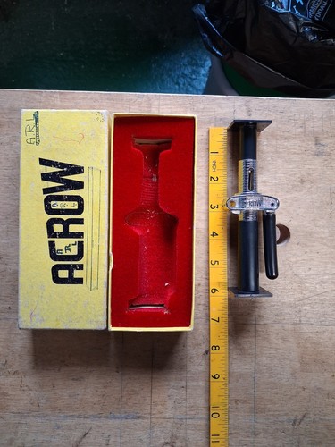 Vintage metal acrow - acrow, prop